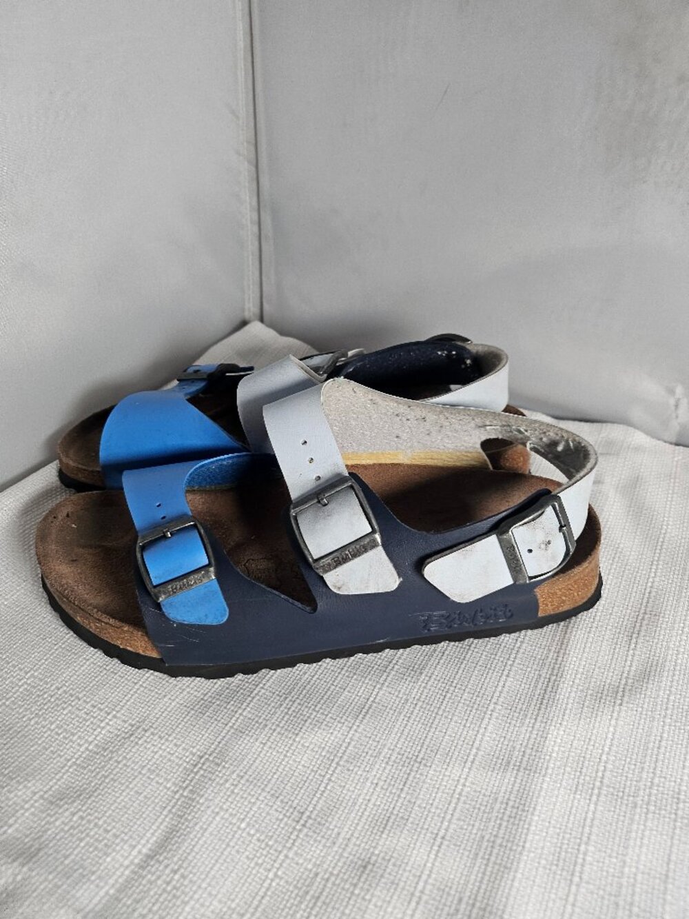 Birki’s Birkenstock 2 Strap Blue Sling Back Sandal 7